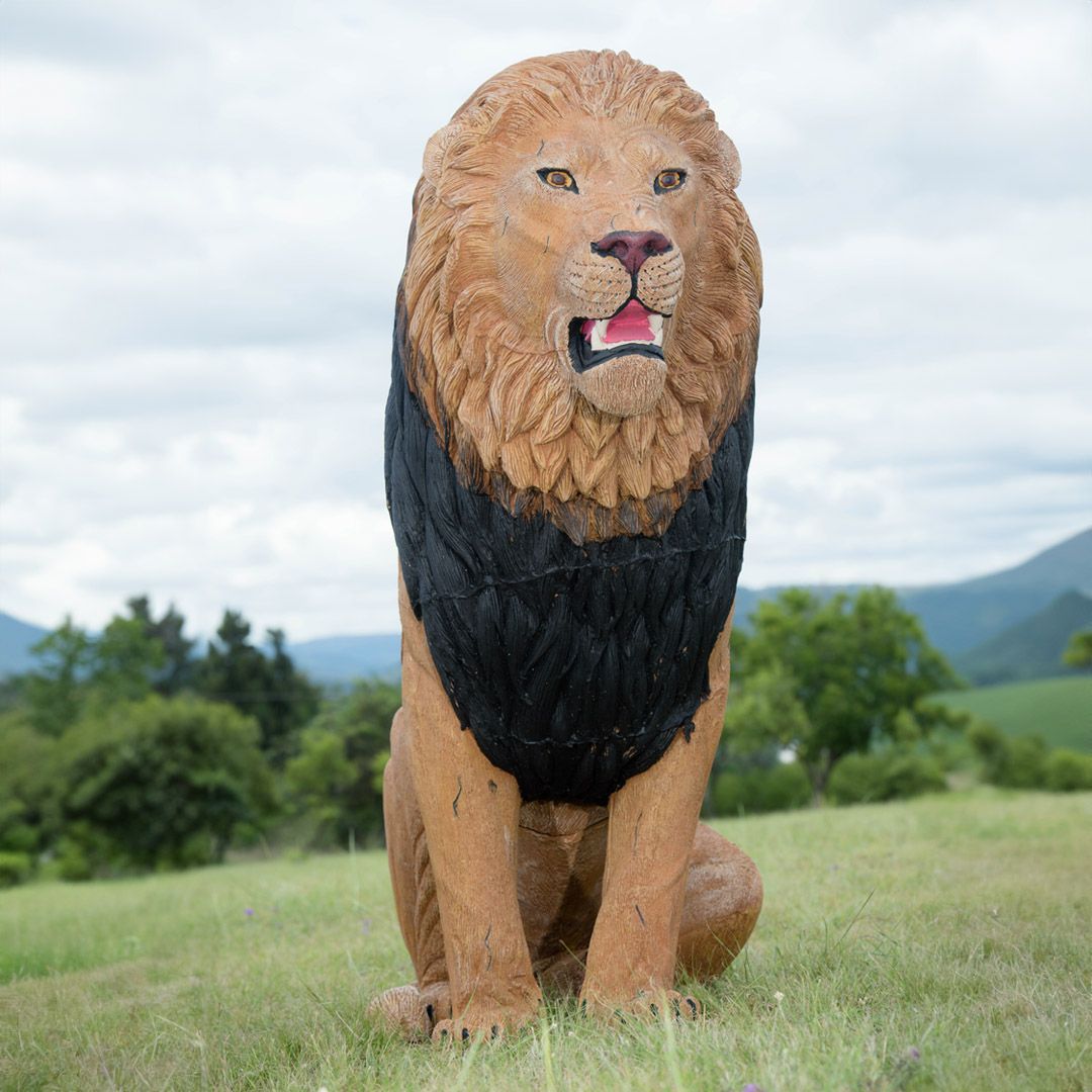 Wildcrete 3D Target - Lion Sitting (Including Stand)